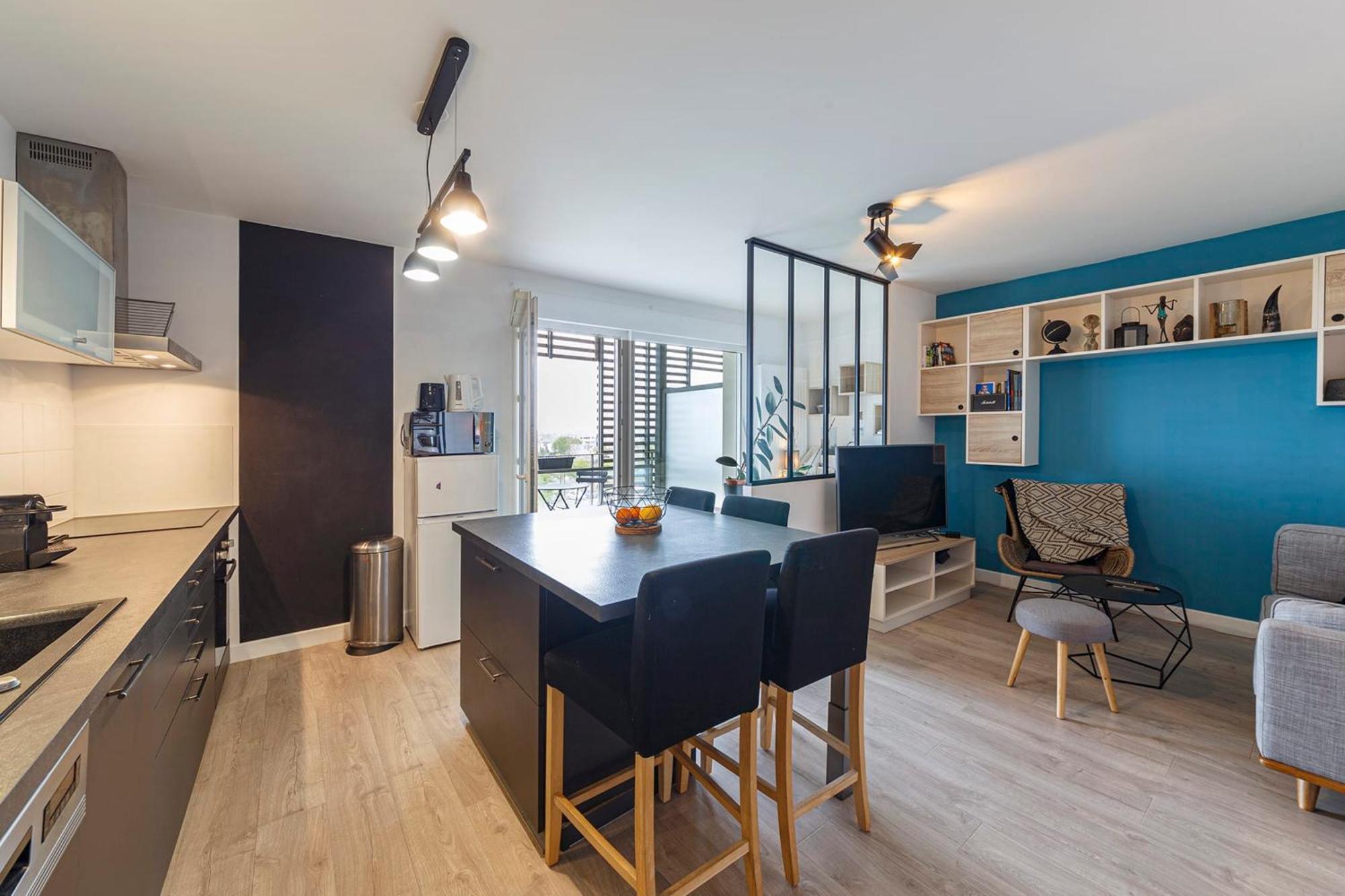 Le Jean Moulin - Appartement A 2 Pas Du Tramway Angers Exterior photo