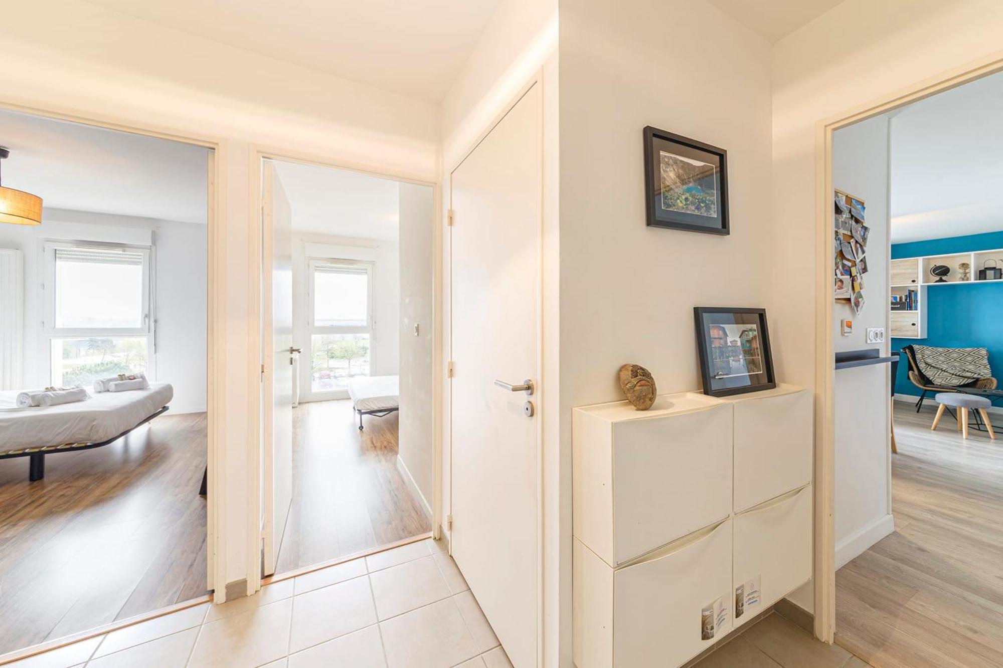 Le Jean Moulin - Appartement A 2 Pas Du Tramway Angers Exterior photo